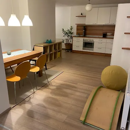 Appartement Zaubertal - Viel Raum - 86m2 Fuer Familie, & Arbeit Nahe Der Stadt Linz