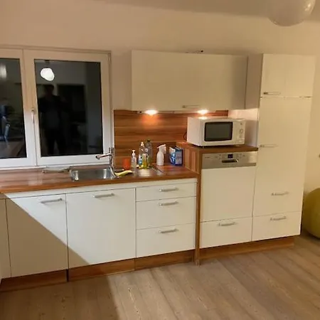 Zaubertal - Viel Raum - 86m2 Fuer Familie, & Arbeit Nahe Der Stadt Apartamento *