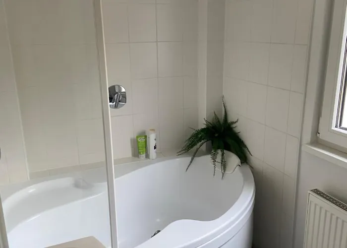 Zaubertal - Viel Raum - 86m2 Fuer Familie, & Arbeit Nahe Der Stadt 林茨